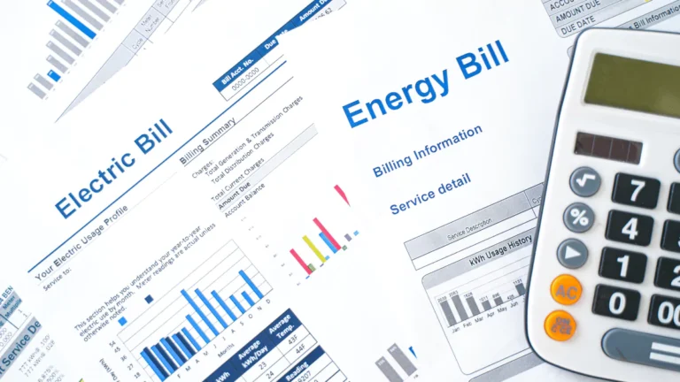 calculator-and-energy-bill